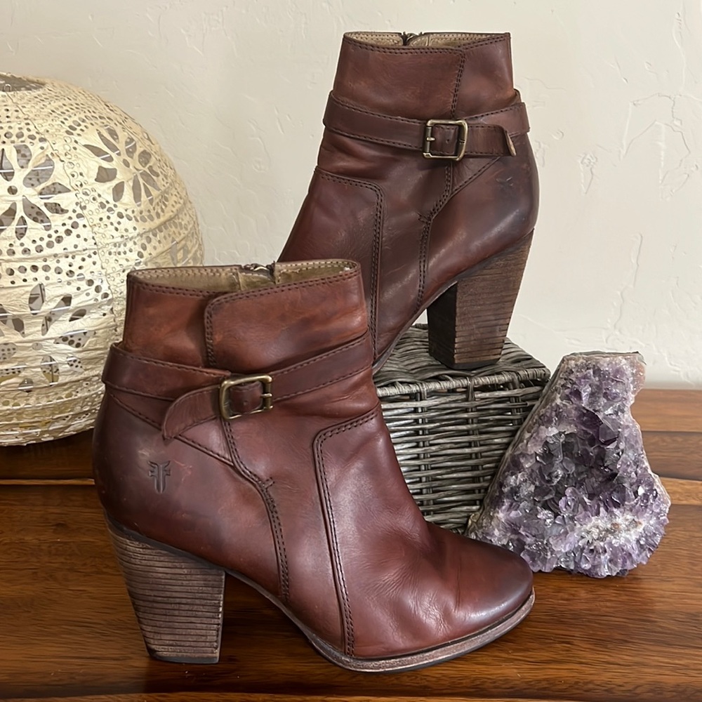 Frye 9 Patty Riding Bootie